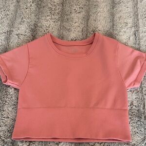 OFFLINE By Aerie Sidewalk Seamless Cropped T-Shirt - Size XS